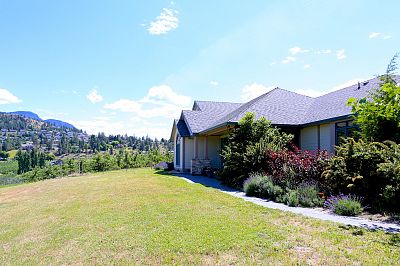 1103 Teasdale Road Kelowna Photo 2