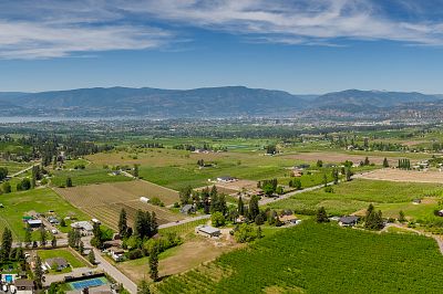 3296 McCulloch Road Kelowna Photo 1