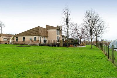 4351 Shanks Road Kelowna Photo 3