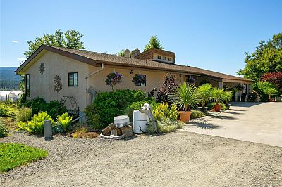 4351 Shanks Road Kelowna Photo 4