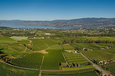 1989 Ward Road Kelowna Photo 7