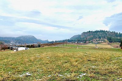 2181 Scenic Road Kelowna Photo 3