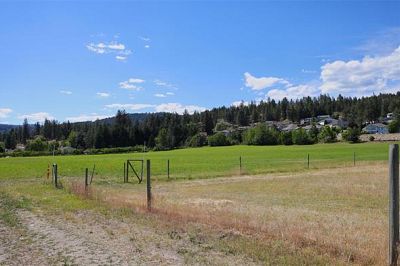 3031 Elliott Road Kelowna Photo 9