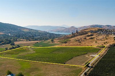 10450 Matner Lane Coldstream Photo 2