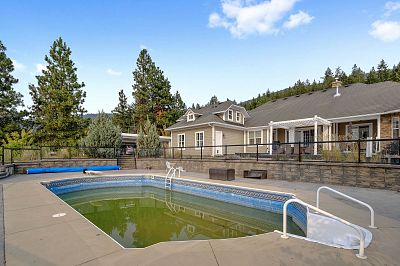 5610 Oyama Lake Rd Lake Country Photo 32