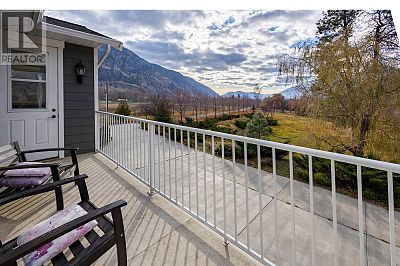 186 Chopaka Road Cawston Photo 28