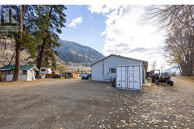 186 Chopaka Road Cawston Photo 44