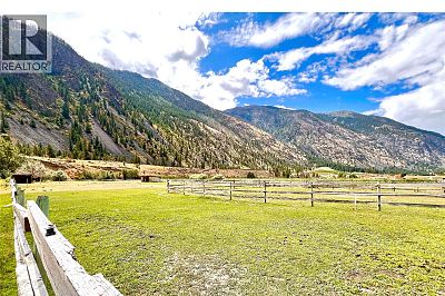 3219 River Road Keremeos Photo 4