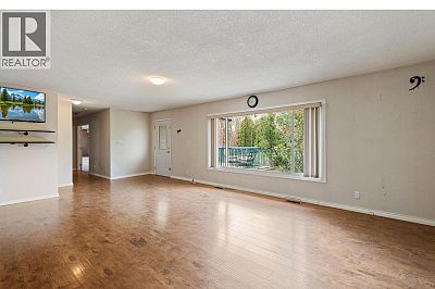 3219 River Road Keremeos Photo 14