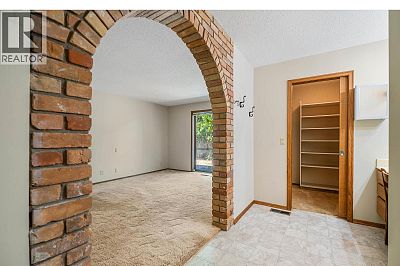 4977 Elliott Avenue Peachland Photo 32