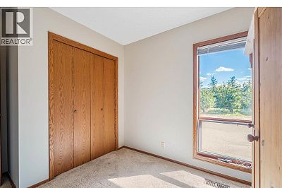 4977 Elliott Avenue Peachland Photo 34