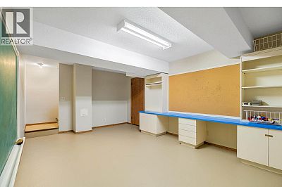 4977 Elliott Avenue Peachland Photo 41