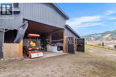 5770 Learmouth Road Coldstream Photo 22
