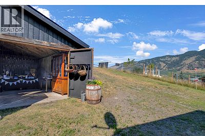 5770 Learmouth Road Coldstream Photo 34
