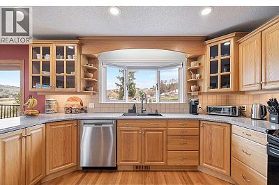 5770 Learmouth Road Coldstream Photo 51