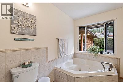 5770 Learmouth Road Coldstream Photo 66