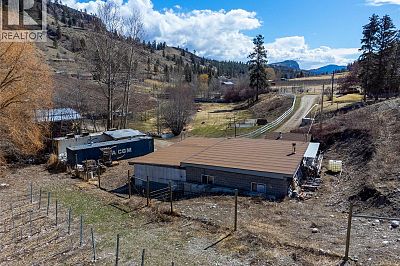 20412 Garnet Valley Road Summerland Photo 8