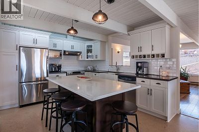 20412 Garnet Valley Road Summerland Photo 22