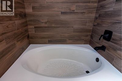 20412 Garnet Valley Road Summerland Photo 41