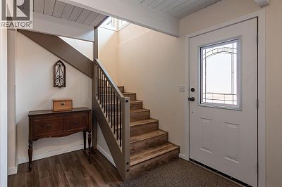 20412 Garnet Valley Road Summerland Photo 48