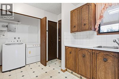 1988 Heimlich Road Kelowna Photo 18