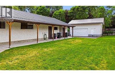 1988 Heimlich Road Kelowna Photo 34