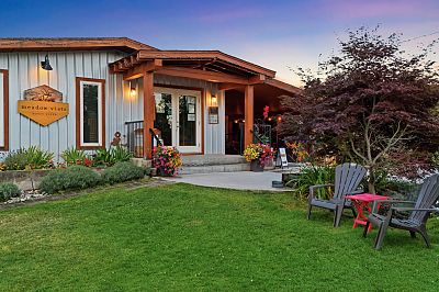 3975 June Springs Rd Kelowna Photo 1