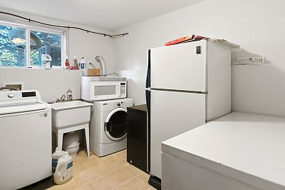 3975 June Springs Rd Kelowna Photo 18